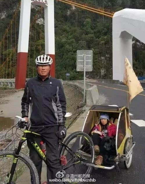 骑行万里赴约C罗，跨越距离与偶像的梦幻交汇