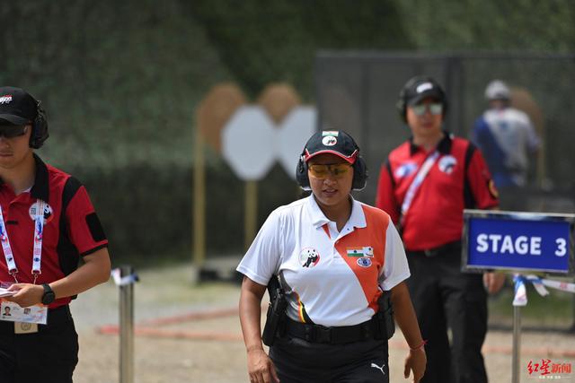 河南女警手枪射击夺冠，闪耀世界赛场，女神力量勇夺世界第一桂冠