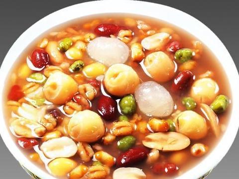 林心如霍建华，自然美景中的心灵之旅最新图片曝光